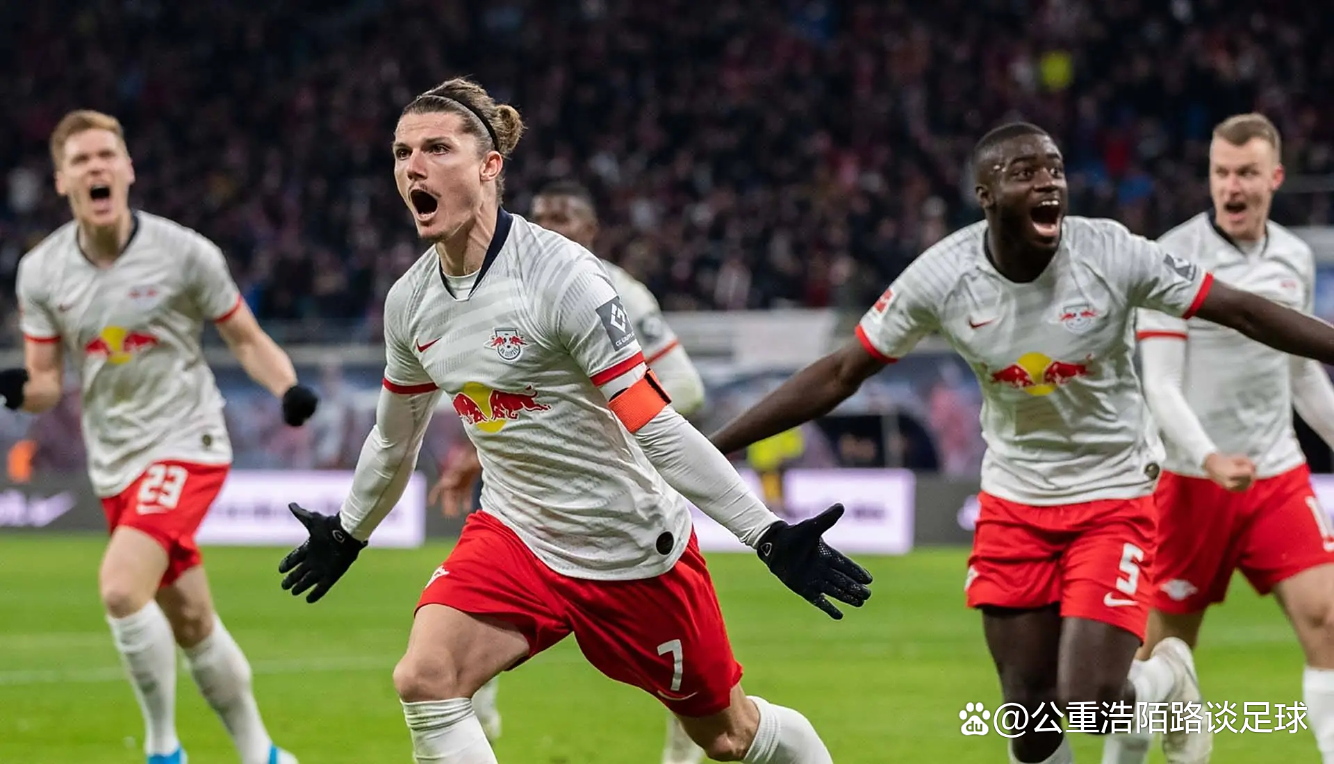 关于沃尔夫斯堡客场获胜，实现逆转战胜的信息