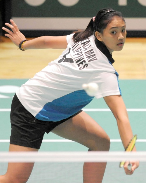 菲律宾选手在羽毛球比赛中晋级四强