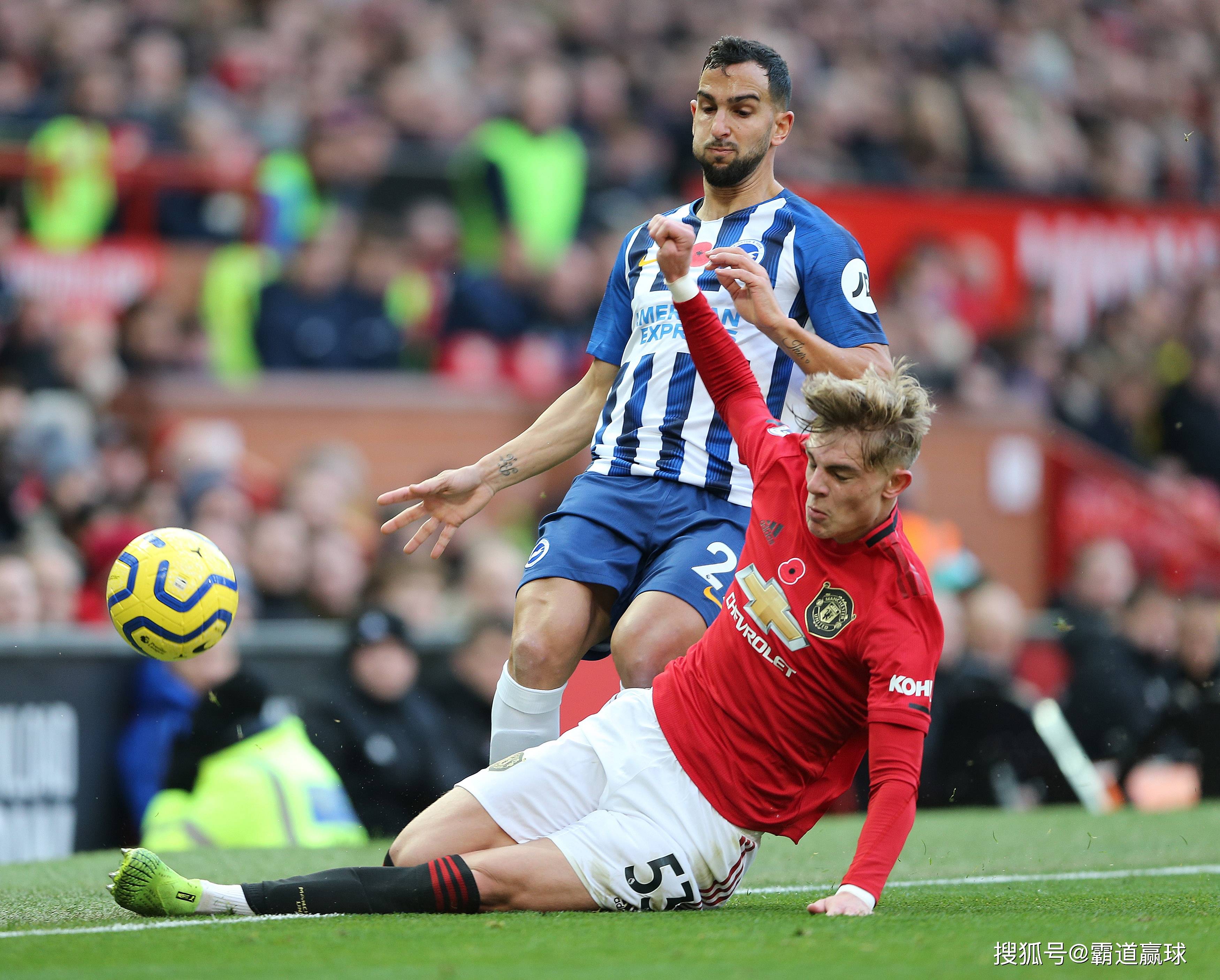 杏彩体育在线-曼联主场击败争夺前八，德黑兰普拉蒂尼领先追赶