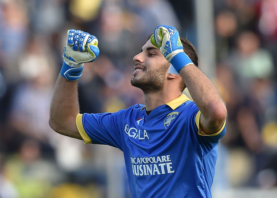 佛罗伦萨门将伤愈复出：球队士气大增