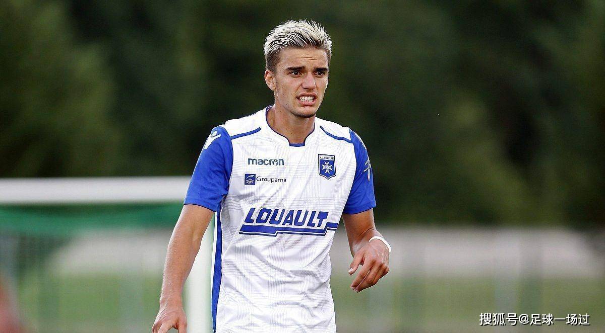 杏彩体育网页版-关于甘冈主场战平，球员奋力拼搏的信息