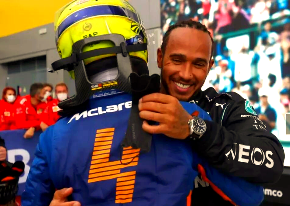 包含俄罗斯成功晋级,球员喜悦不已的词条 包含俄罗斯成功晋级,球员喜悦不已的词条