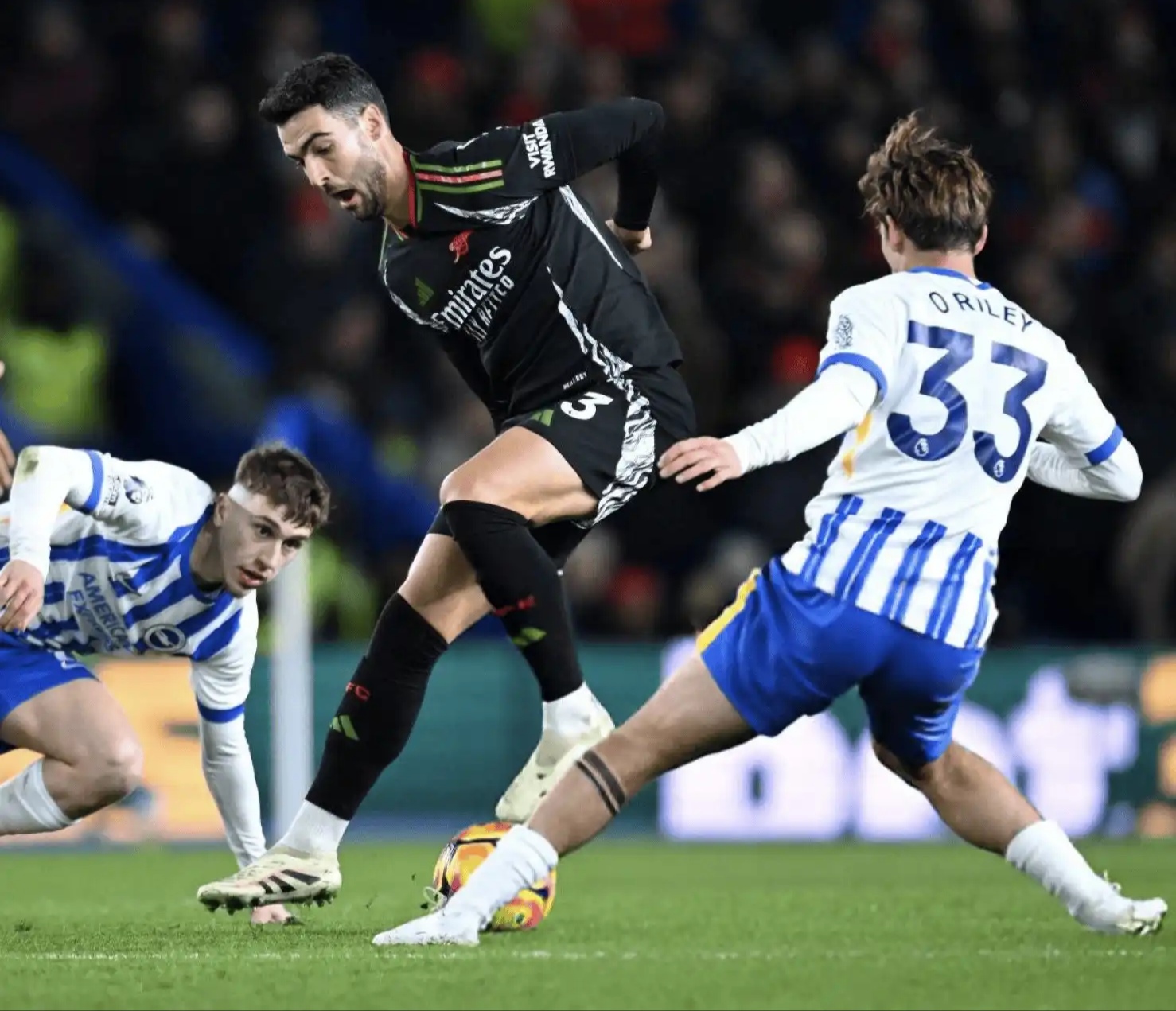 包含阿森纳主场击败布莱顿，实现连胜的词条