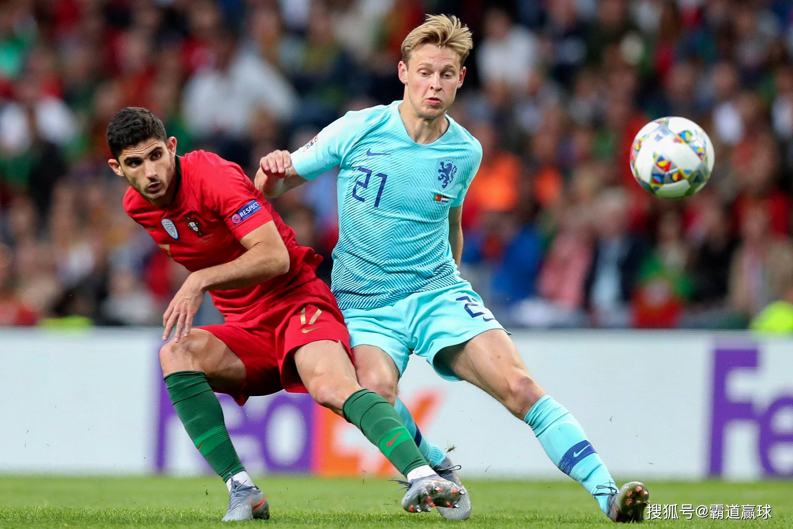 包含欧洲足球赛场实力对决擦出火花的词条