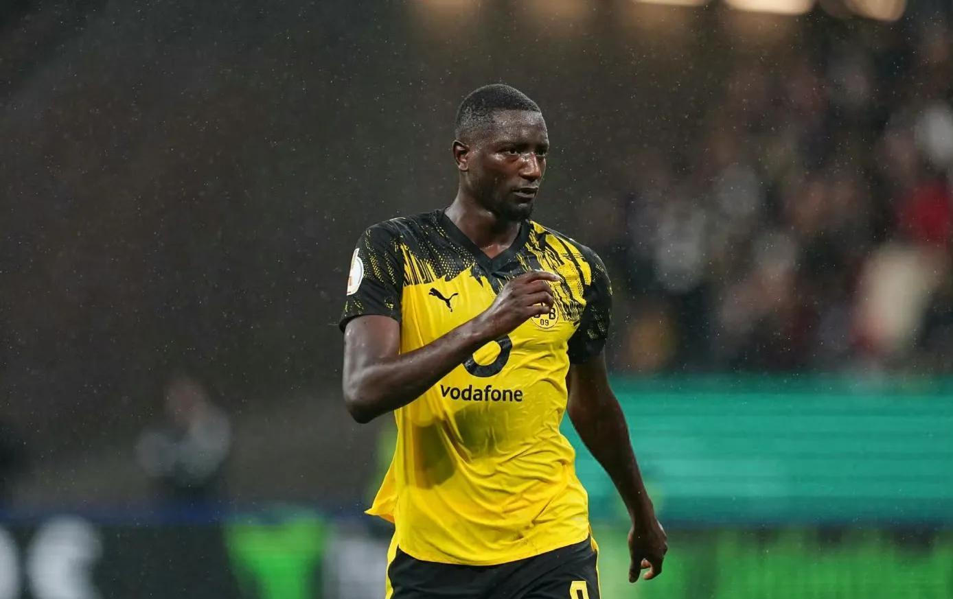 经典对决：德甲劲旅战胜冠军队夺得奖杯的简单介绍