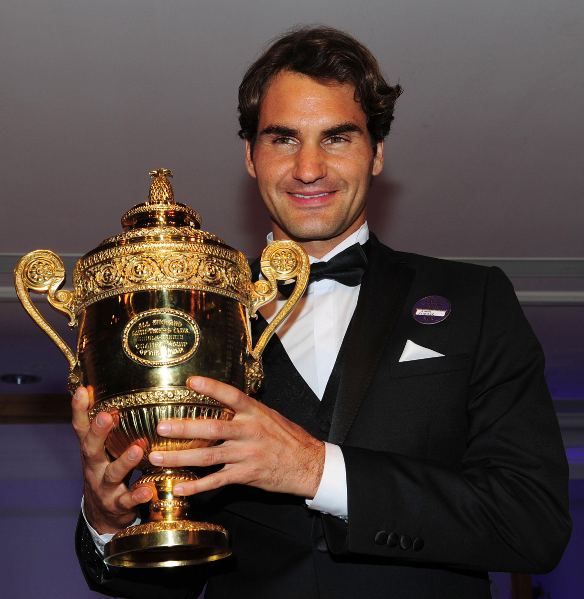 杏彩体育官方登录入口-罗马球员荣获联赛最佳球员奖