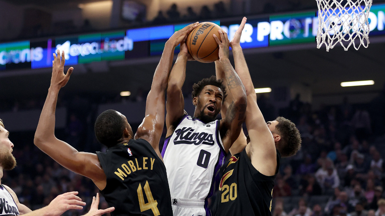 杏彩体育入口-骑士惊险击败国王，继续巩固西部地位